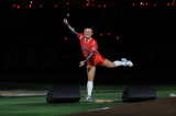 w SUMMER CHARGExɓoꂵL^[B (C)SoftBank HAWKS 