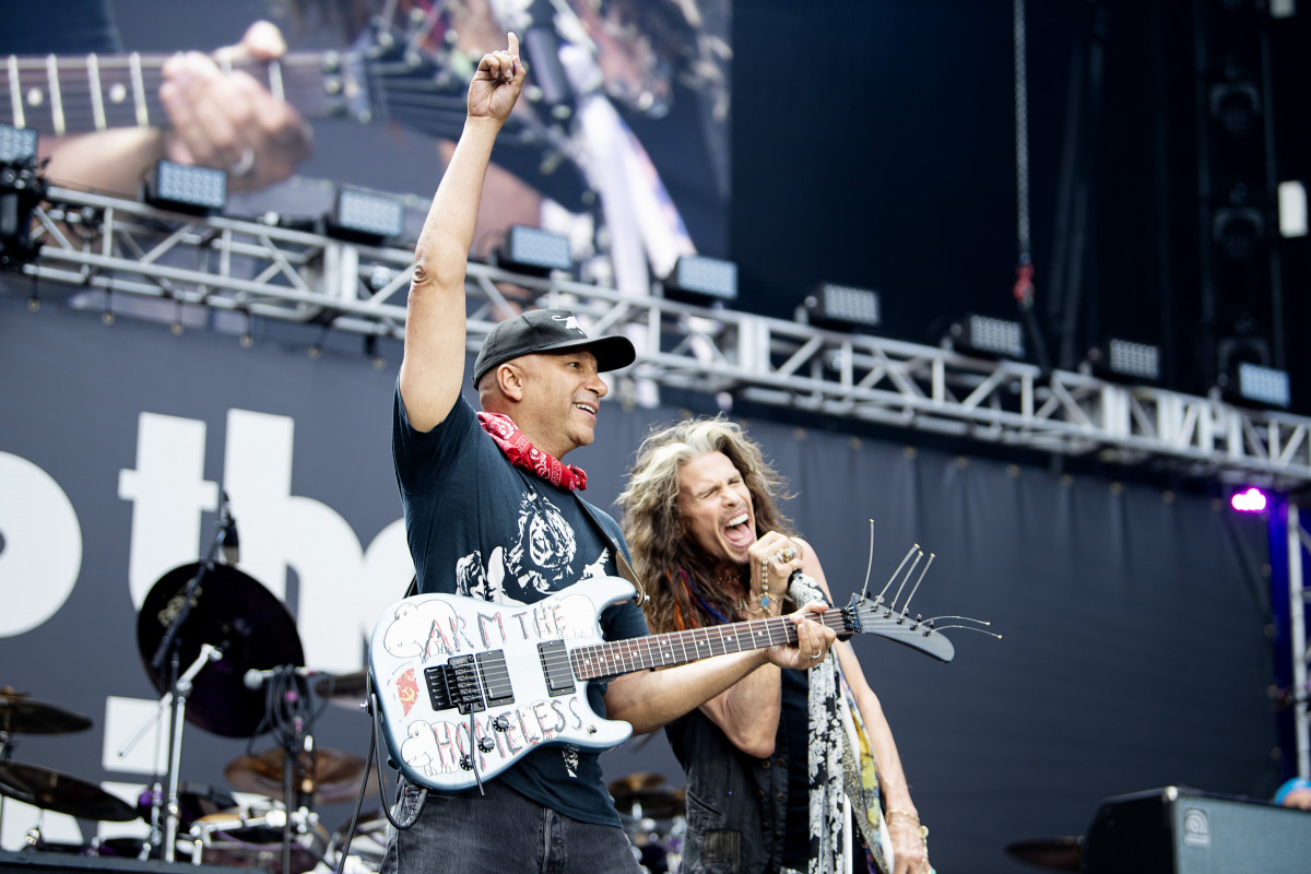 gEAXeB[E^C[  (C) Ross Halfin 
