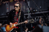 j[EEbh  (C) Ross Halfin 