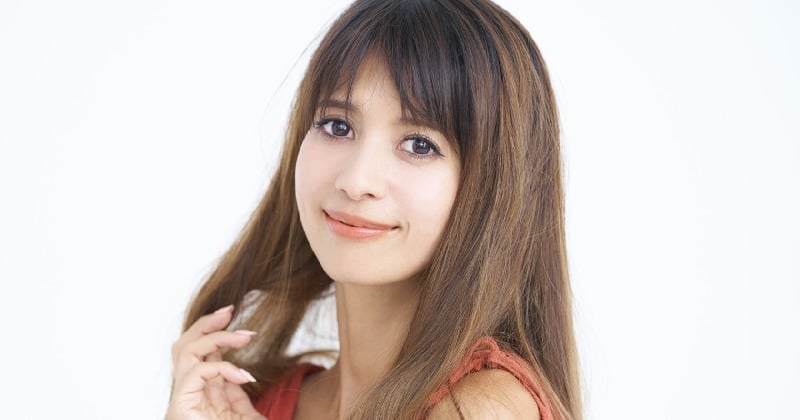 吉川ひなの、沖縄の自宅で4歳次女と愛猫の2ショット披露「おとぎ話に出てくるお姫さまですか?」「このお二方、癒し」