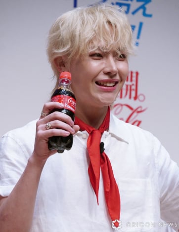 RJER[u2₽̔@vfBǍމɏoȂ&TEAMENICHOLAS (C)ORICON NewS inc. 