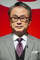 �w�y�p���R�O�����o�U�[���~�O�J���y�R���{�L�O�z����ƁE�O�J�K��A���y�̎������S���l�`�����E�g�c���v���X������މ�x�ɓo�d�����O�J�K�쎁(C)ORICON NewS inc. 