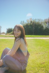 ��h���ށw�t�@�[�X�g�ʐ^�W�x �B�e:�� ���S 