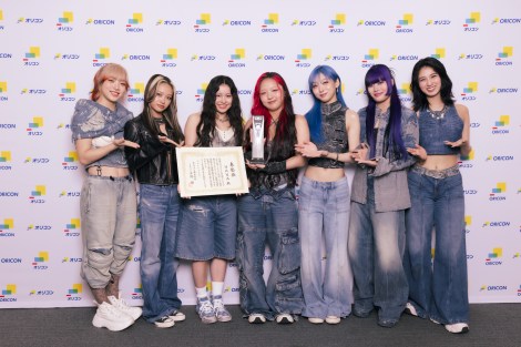 HANA�i�ʐ^�^���c���s�mSIGNO�n�j�iC�j2025,ORICON Inc. All Rights Reserved. 