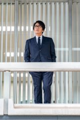 �������K 