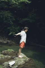 �����j �t�H�g�u�b�N�w���Ɍ������āA�x�C���[�W�J�b�g 