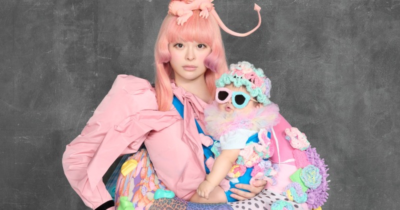 きゃりーぱみゅぱみゅ、出産後初の新曲で我が子と共演「二人組になり