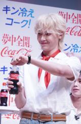 �R�J�E�R�[���u�������2���₽�������̔��@�v���f�B�A�����̌���މ�ɏo�Ȃ���&TEAM�ENICHOLAS (C)ORICON NewS inc. 