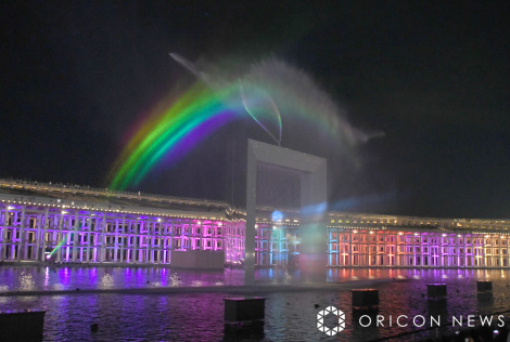 ���E�֐������w�A�I�Ɩ�̓��̃p���[�h�x �iC�jORICON NewS inc. 