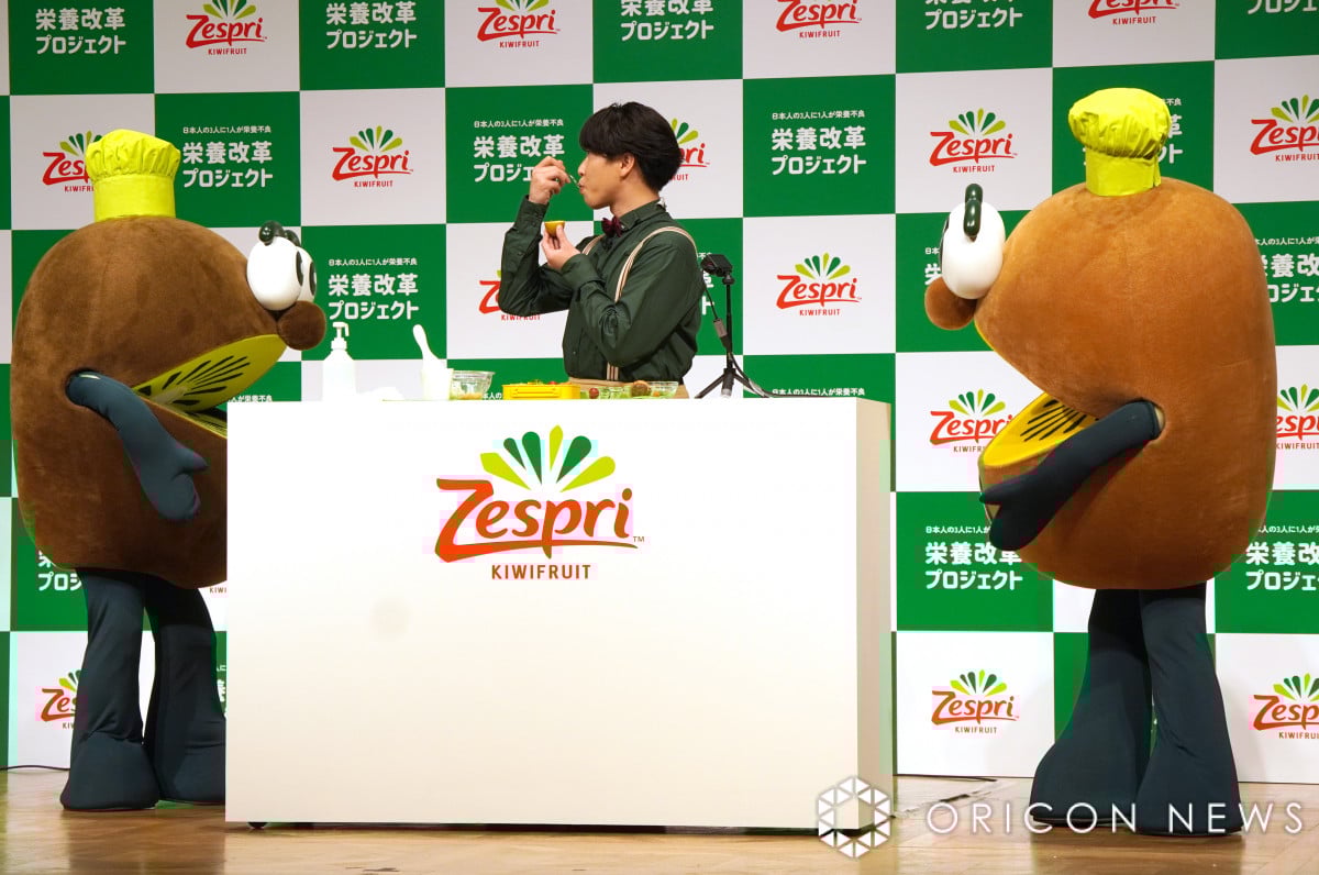 画像・写真 | 宮舘涼太、ソロイベントでロイヤル仕草を連発