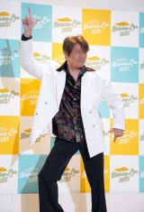 �w�ߓ��^�F�f�r���[45���N�o�[�X�f�[���C�u�x�J�ÑO�͂ݎ�ނɏo�Ȃ����ߓ��^�F (C)ORICON NewS inc. 