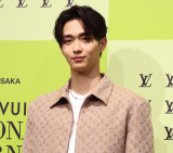 ���C�E���B�g���u�r�W���i���[�E�W���[�j�[�v�W���Z�v�V�����ɏo�Ȃ����쑺�N�� (C)ORICON NewS inc. 