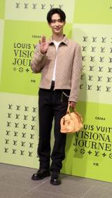 ���C�E���B�g���u�r�W���i���[�E�W���[�j�[�v�W���Z�v�V�����ɏo�Ȃ����쑺�N�� (C)ORICON NewS inc. 