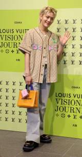 ���C�E���B�g���u�r�W���i���[�E�W���[�j�[�v�W���Z�v�V�����ɏo�Ȃ���YUTA (C)ORICON NewS inc. 