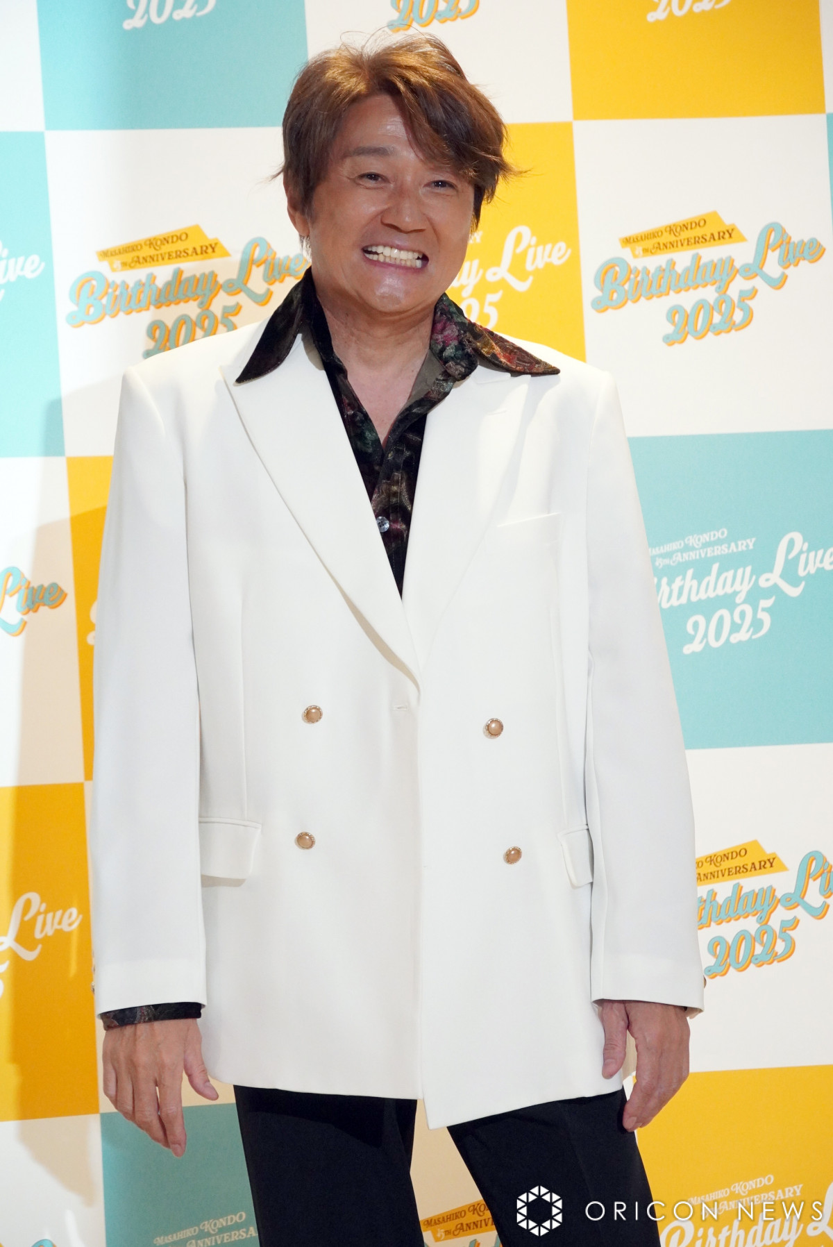 新品未開封　近藤真彦　Birthday Live 2025 ハート型ペンライト 新品未使用】近藤真彦 Birthday Live 2025 ペンライト - メルカリ