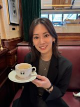 6�N�Ԃ�̊C�O�o����񍐂����k��i�q(�ʐ^��X @KKeiko_official ���) 