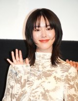 �f��w�C�ӂ֍s�����x������I��f��䂠�����ɏo�Ȃ������c���肩 (C)ORICON NewS inc. 