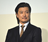 �w�X�e�B���K�[�X �x�������Ƃ�{�����؎��x������I���ʉ�E���䂠�����ɎQ�������ʎR�S�� (C)ORICON NewS inc. 