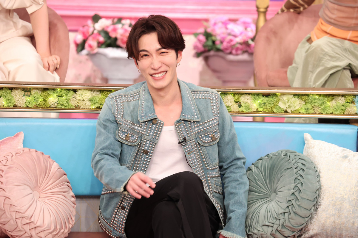 g[NoGeB[wg[NB[YxɏoSnow ManEnđ(C)tWer 