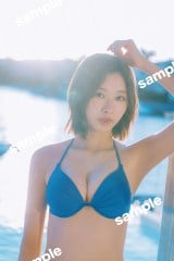 ������46�x�c���1st�ʐ^�W ���z�M�L�O���T�|�X�^�[ �B�e/���Y�O (C)������ 