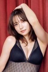 ヤングアニマル 2021年 2月 26日号 【表紙：桃月なしこ】 桃月なしこ＞色気、だだ漏れ中 お気に入りのワンピは「背中が