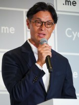 �w�T�C�N���~�[�V���i���\��x�T�C�N���~�[�V���i�����L�O�g�[�N�V���[�u�Ƃ�Ȃ���ɁA�����킹���B�v�ɓo�d�����O�䕨�Y���ʎ��Ɩ{�����ʃ\�����[�V�������ƕ����E�������(C)ORICON NewS inc. 