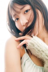 ���C�ɓ���J�b�g=OCHA NORMA���R�Č��P�̎ʐ^�W�wAlmost�x �B�e:�R�c�N�� 