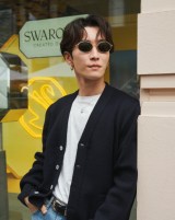 Swarovski�W���p���A���o�T�_�[�̓n���đ� 