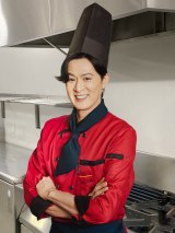 �h���}25�w�ӎނ̗��V4�x�ɏo������V�[�T��(C)�u�ӎނ̗��V4�v����ψ��� 