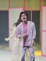 ��ɂ̃~���[�W�J���wH12�x�����̂悤��(�摜��:�X�^���~����ς�) 