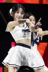 �wtripleS A Live 25 in Tokyo�x �B�e:��댳�A�����O 