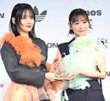 FRUITS ZIPPER�A���̃t�@�b�V�����܂Ɋ�� �X�j�[�J�[�x�X�g�h���b�T�[�܂��O���[�v�Ŏ�܁u3����2�ȏ�̓X�j�[�J�[�v 