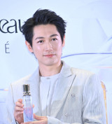 �u�ςݏd�˂��P�����A�����Ă����B�v�t�H�g�R�[���ɓo�d�����f�B�[���E�t�W�I�J �iC�jORICON NewS inc. 