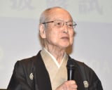 �f��w�Z�̊�x������I���ʉ�ɓo�d�����쑺���� �iC�jORICON NewS inc. 