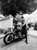 �������T�A�X�[�c�p��KAWASAKI�̃o�C�N�� �g���m�N���V���b�g�h�ɔ����u�V�N�v�u�a���v 