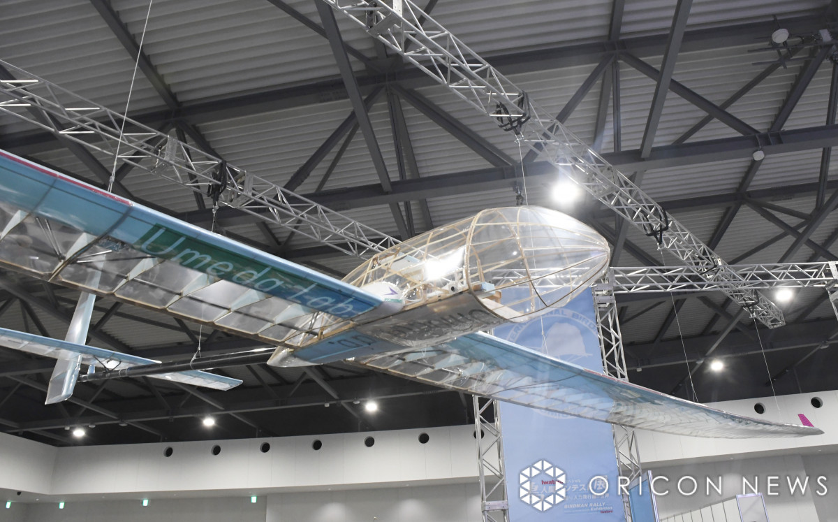 画像・写真 | 万博に巨大飛行機が登場、驚きの“軽さ” 『鳥人間