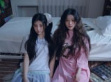 日本デビュー控えるILLIT、遊び心光るコンセプトフォト＆フィルム公開　家の中でのリアルな姿を表現 