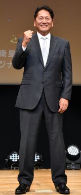 �u��15�� �q���������� �I���W�i���ԑg�A���[�h�v�ɓo�d�������X�؎�_�� (C)ORICON NewS inc. 