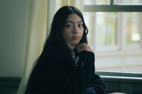 杏菜（美絽）＝映画『白の花実（しろのかじつ）』12月26日公開決定 （C）2025 BITTERS END/CHIAROSCURO 