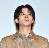 澤本夏輝 backend=imagemagick;version=1;