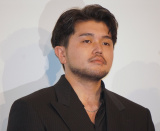 �f��w����x����q�b�g�L�O���䂠�����ɓo�d����King Gnu�E����� (C)ORICON NewS inc. 