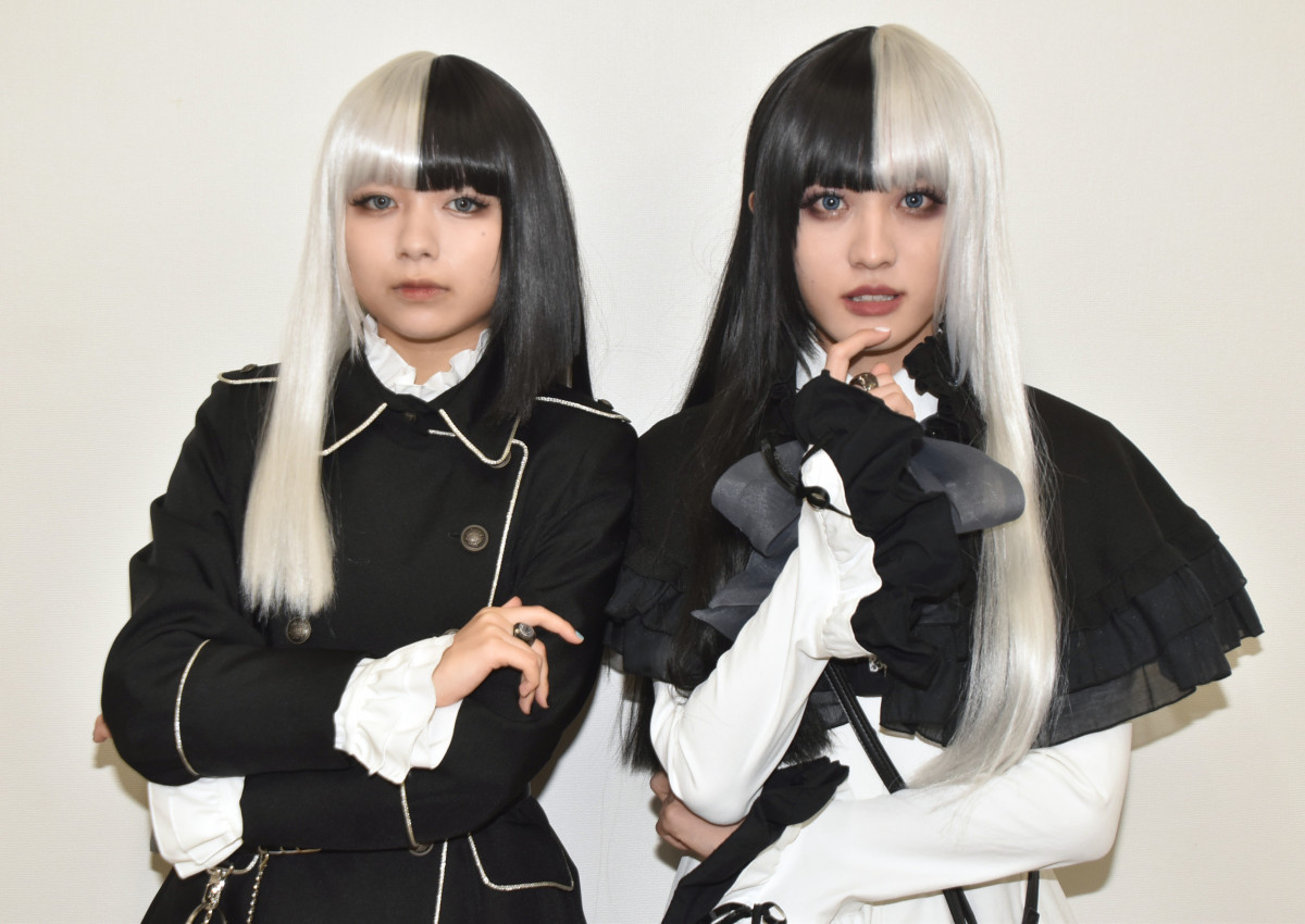 仮面ライダーガヴ 川﨑帆々花 古賀瑠 シータ ジープ 直筆サイン入りチェキ 画像・写真 | 映画『仮面ライダーガヴ』シータ＆ジープの双子トーク