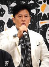 2025�N���c���V����45���N���s�E�H�~���� �`�����s�I���܂� ���̂����̕���w���󒉐b���`������THUNDERSTRUCK�x���씭�\�ɎQ���������{�����(C)ORICON NewS inc. 