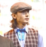 �~���[�W�J���w���������x�o���̓��c��A�������ɕ��� 30�������́u�ꕔ���o��ύX���ď㉉�v 