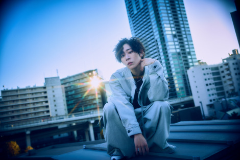 �e���r�A�j���w�������A���݂ɁB�x�̃I�[�v�j���O���̂�S������{�c�i�� 