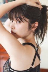 ��BiSH�Z���g�`�q���E�`�b�`�A���g���̎ʐ^�W�������� �g������q�h�Ƃ��ă����W�F���[�V���b�g�ɂ����� 