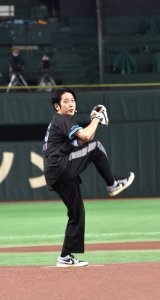 v싅utbe}[YΓkyVS[fC[OXṽt@[Xgsb`ɓoE{a (C)ORICON NewS inc. 