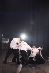 wM:ZINExɏoCLOSE YOUR EYES(C)er 