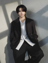 INIEq(C)LAPONE ENTERTAINMENT 