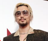 藤井風が「もはや俳優の域」 “ラブストーリー”MVに反響　「この2人、お似合いすぎる!!!」の声も 